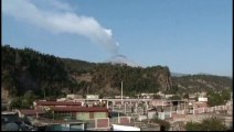 Popocatepetl hace erupción