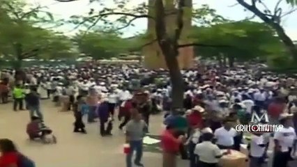 Descargar video: Protestan contra Enrique Peña Nieto en Tuxtla Gutiérrez Chiapas