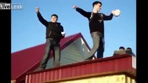 Borrachos bailando sobre el techo FAIL