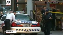 Un Muerto por disparos en centro comercial de Toronto
