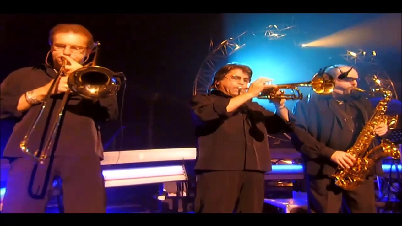 SYLVIE VARTAN — PAR AMOUR, PAR PITIÉ | SYLVIE VARTAN - PALAIS DES CONGRÈS 2004