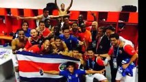 Celebran en Costa Rica el gane ante Italia pasando asi a Octavos de Final