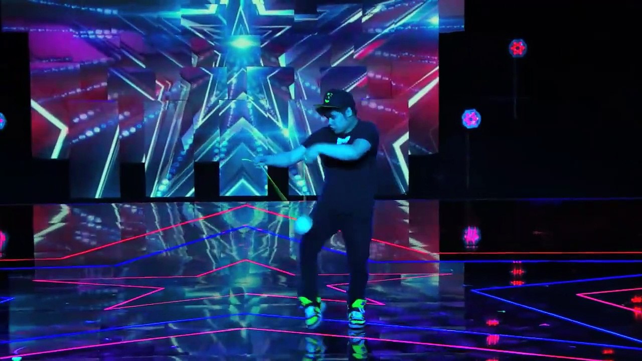 Americas Got Talent 2014 John Narum YoYo Artist Performs Cool Moves