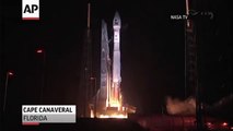 NASA lanza satelites gemelos