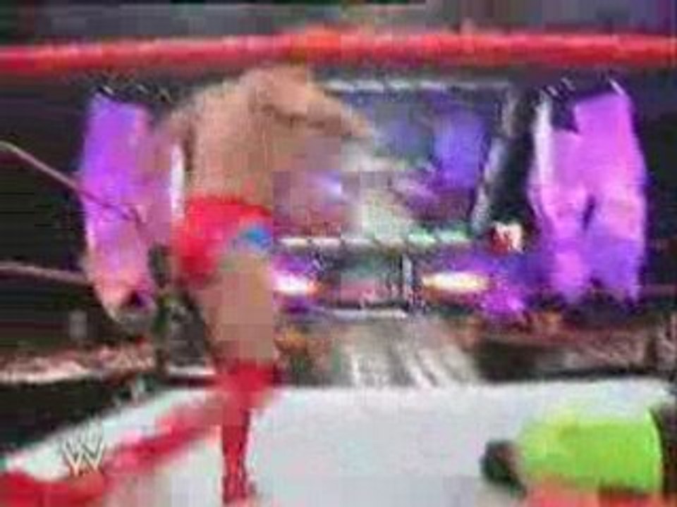 RAW - 11.25.02 - Jeff Hardy & Hurricane Vs William Regal & L