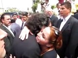 Jorge Hank Rhon Viudo De Amaya Recibe Condolencias Al Final De La Misa