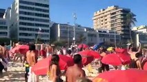 Despues de la eleciones pelea en la Playa en Brasil