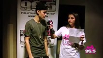 965 Estacion de Radio  Justin Bieber Entrevista de Fan