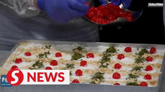 Turks' dessert after Iftar tradition prevails despite rising prices