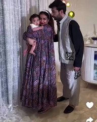 فرح الهادي تثير الشكوك حول حمل جديد