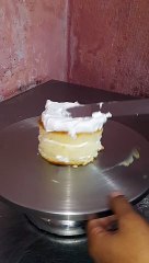 Birthday Cake Design Tutorial Vanilla Cake Design #shorts #shortvideo #shorts #shortsfeed #cake