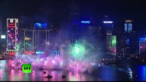 El más grande espectáculo de fuegos para recibir el Año Nuevo en Hong Kong