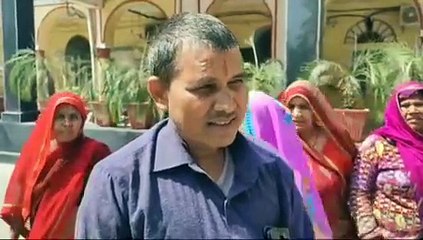 घरों में सप्लाई हो रहा गंदा पानी, लोगों में आक्रोश, देखें वीडियो...