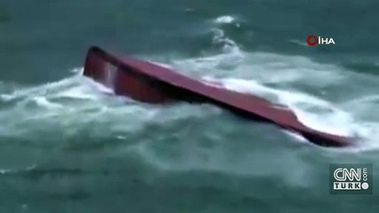 Kimyasal madde yüklü tanker alabora oldu: 3 kişi kayıp