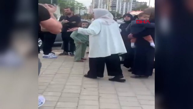 'Ramazanda edepsizlik yapmayın’ deyip spor salonuna çöp döktüler