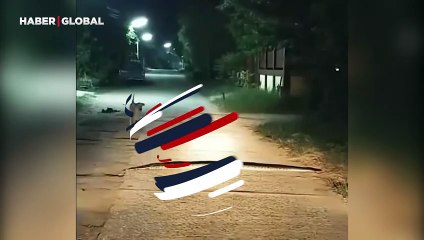 Fardan önünü göremeyince önündeki pitona bastı: "Kusura bakma kardeş, görmedim"