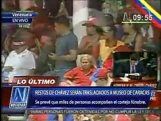 Traslado de Hugo Chavez al Museo de Caracas