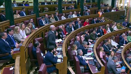 Bronca entre el PP y PSOE por la violencia machista: "¡Vergüenza, el negacionismo mata y ustedes son cómplices!"