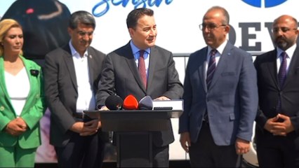 Ali Babacan: Yazıktır, günahtır; emeklileri bu hale getirenler utansın!