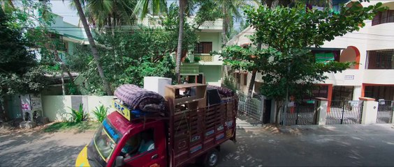 Kannai Nambathey Tamil Movie Part 1