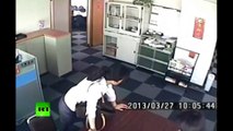 CCTV Video Terremoto sacude edificio de Oficinas en Taiwan