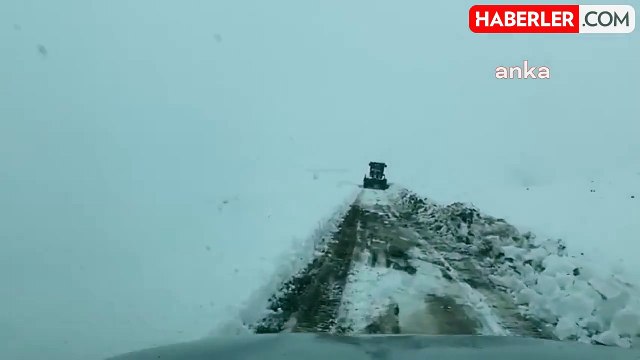 Iğdır'ın Tuzluca ilçesinde kar yağışı