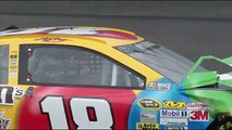 Choque de Kyle Busch y Joey Logano