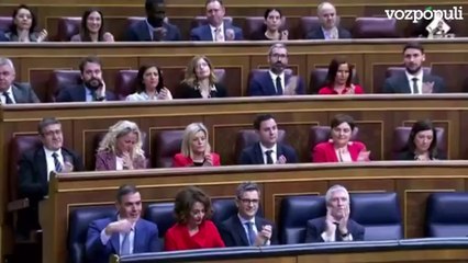 El gesto de Pedro Sánchez a Feijóo tras su primera intervención
