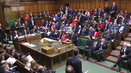 Keir Starmer accuses PM of not believing in 'Rwanda gimmick'