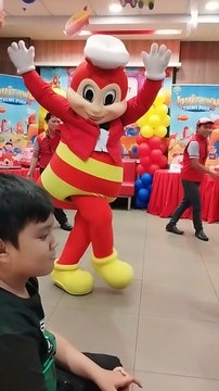 Jollibee Dancing