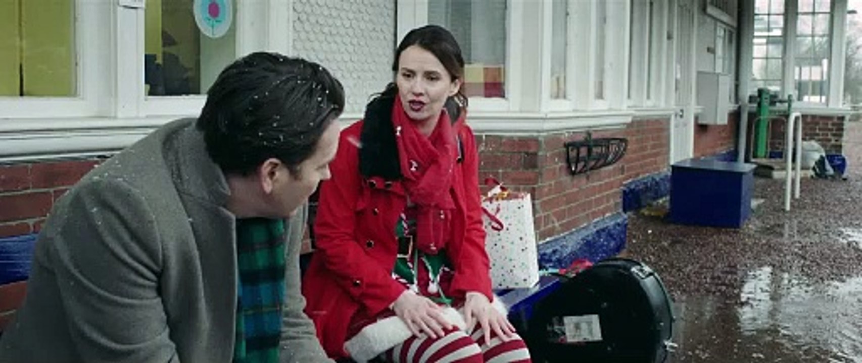 Lost at Christmas Bande-annonce (EN)