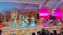 गोविंद देव जी मंदिर प्रांगण में फाग उत्सव के दौरान कत्थक नृत्य की प्रस्तुति देते कलाकार... देखें वीडियो