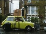 Mr Bean Atrapado en su auto