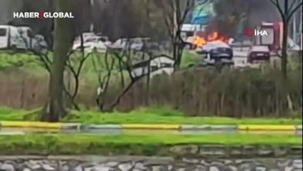 Hafif ticari araç alev topuna döndü