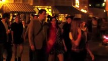 Katy Perry y John Mayer una cita romántica en Disneyland