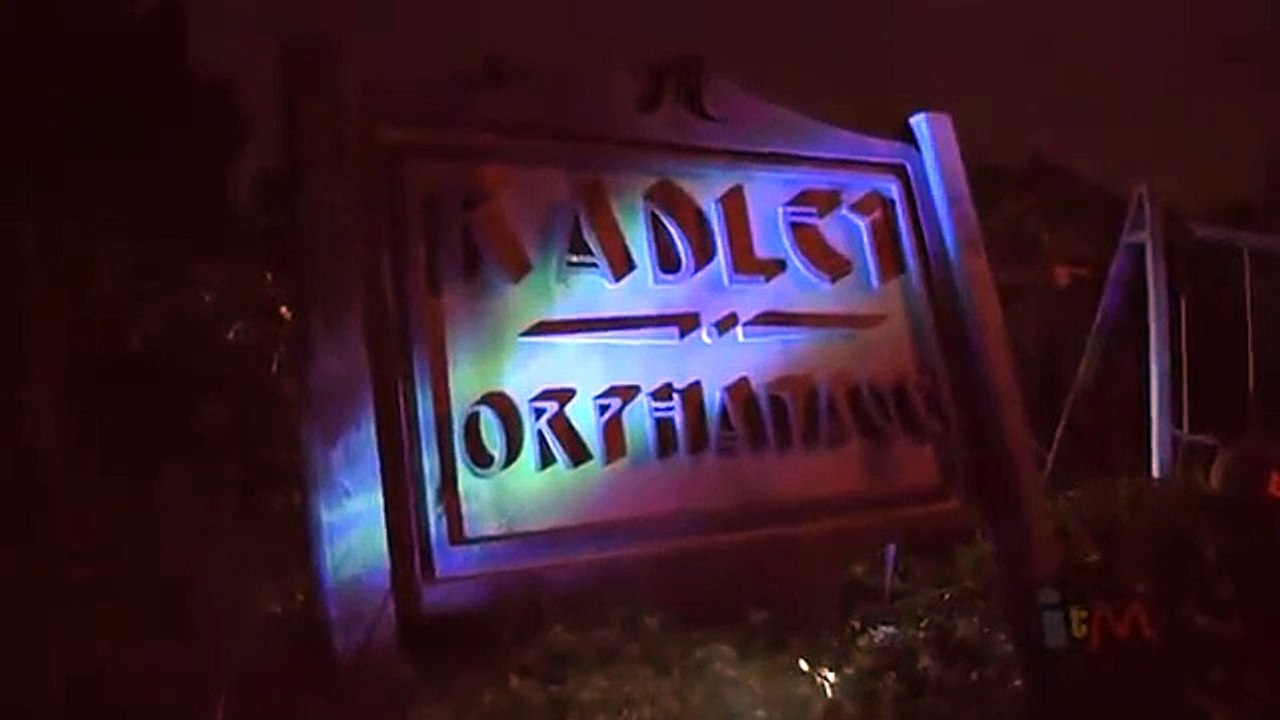 St Petersburg Florida The Radley Haunted House 2013 home haunt Vídeo