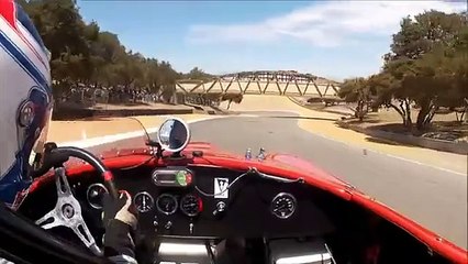 Скачать видео: 2012 Laguna Seca Monterey Motorsports Reunion Lorne Leibel 1965 Cobra 8  Rolex Race