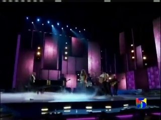 Latin Grammy 2013  Jesse  Joy feat Mario Domm  Llorar