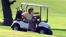Barack Obama disfruta el campo de golf en sus vacaciones por Hawaii