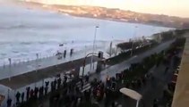 Ola de 8 metros arrastra a varias personas en España