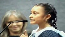 Para que Aprenda Peña Nieto  Discurso de niña indígena sorprende en Nuevo Leon