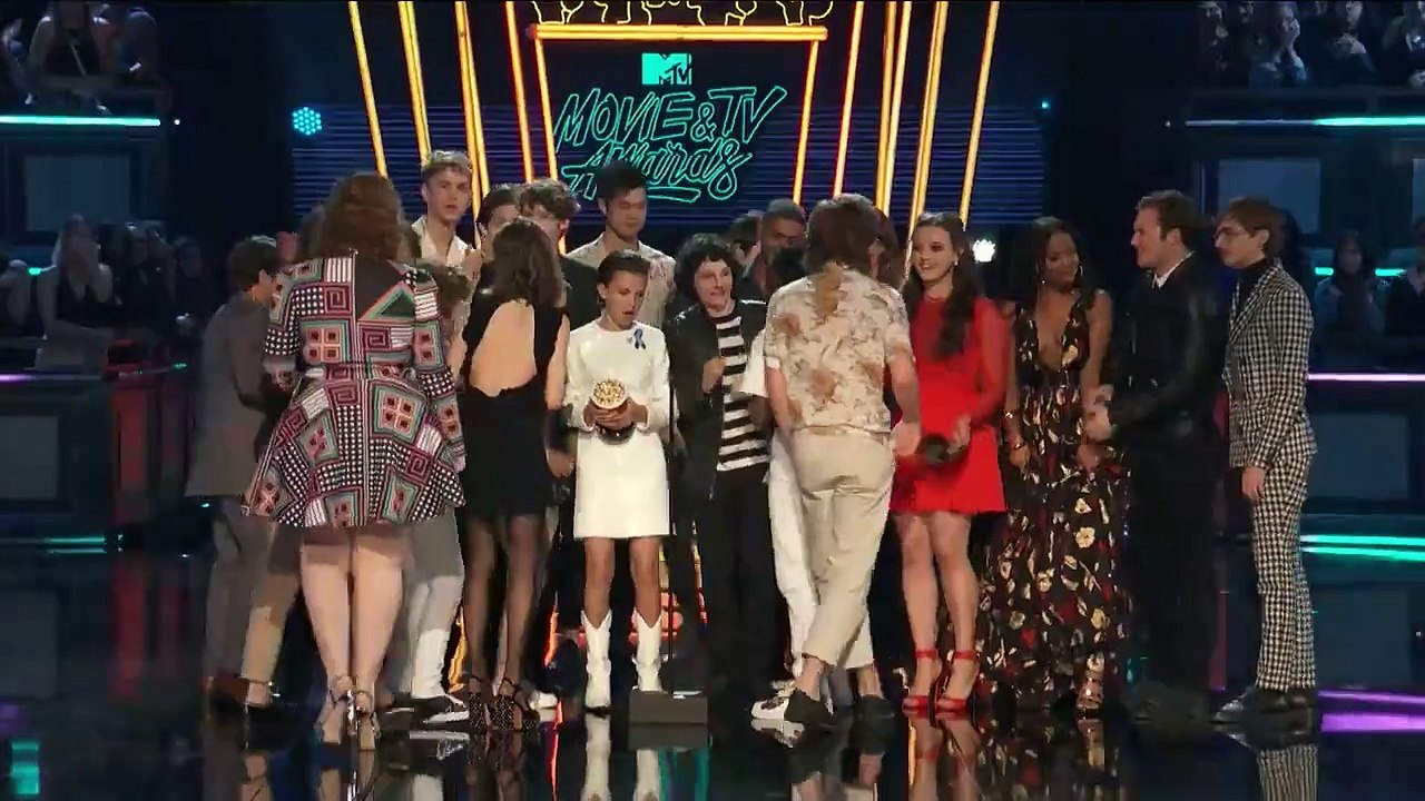 MTV Movie & TV Awards 'Stranger Things' Acepta el Premio por Mejor