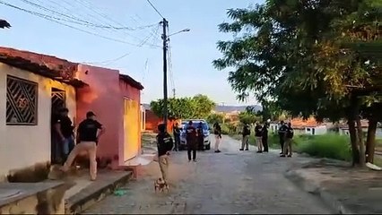 Polícia Civil realiza 405 prisões no interior da Bahia durante operação
