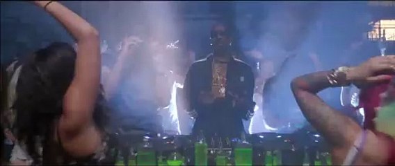 Afrojack  ft Snoop Dogg  Dynamite Official Video