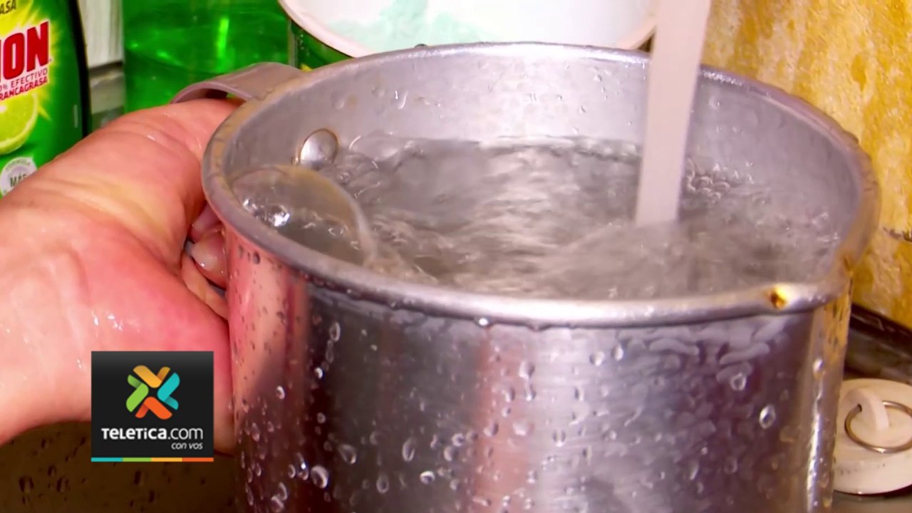 tn7-Agua-sigue-con-olor-a-heces-o-desechos-en-San-Juan-de-Dios-de-Desamparados-200324