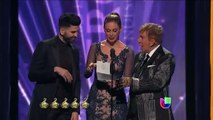 Premio lo Nuestro 2015:  Romeo Santos recibió el Premio de Artista del Año