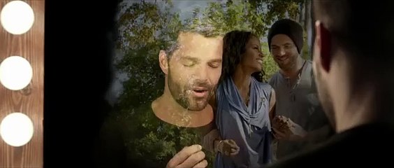 Ricky Martin - Disparo al Corazón (Video)