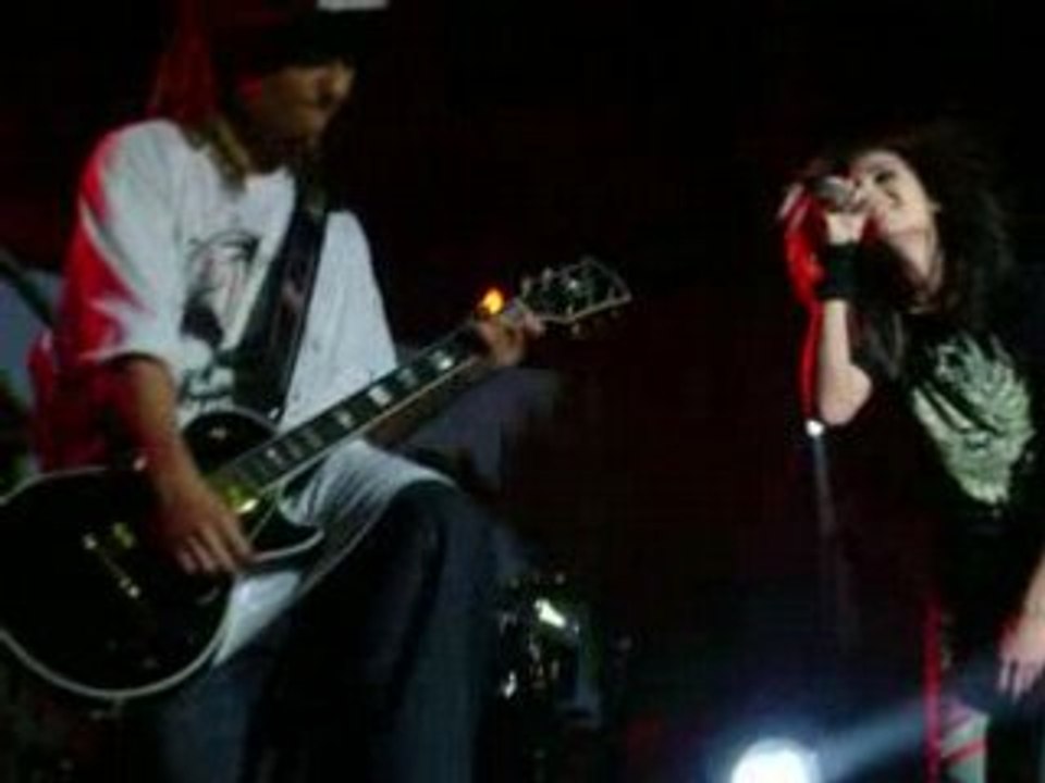 Tokio Hotel Geh (part 2) 03.03.08 Bruxelles