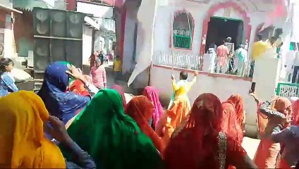 फाल्गुन पर्व को हंसी-खुशी और उल्लास के साथ मनाया, देखें वीडियो