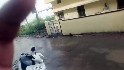 Video: अचानक बदला मौसम, बूंदाबादी के बाद शुरु हुई बारिश